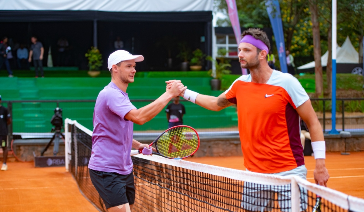 Kamil Majchrzak (L) eliminated Russian top seed Ivan Gakhov (R) on Wednesday to set up a second round date with Austrian David Pichler on Thursday, March 7-Photo by FRT 