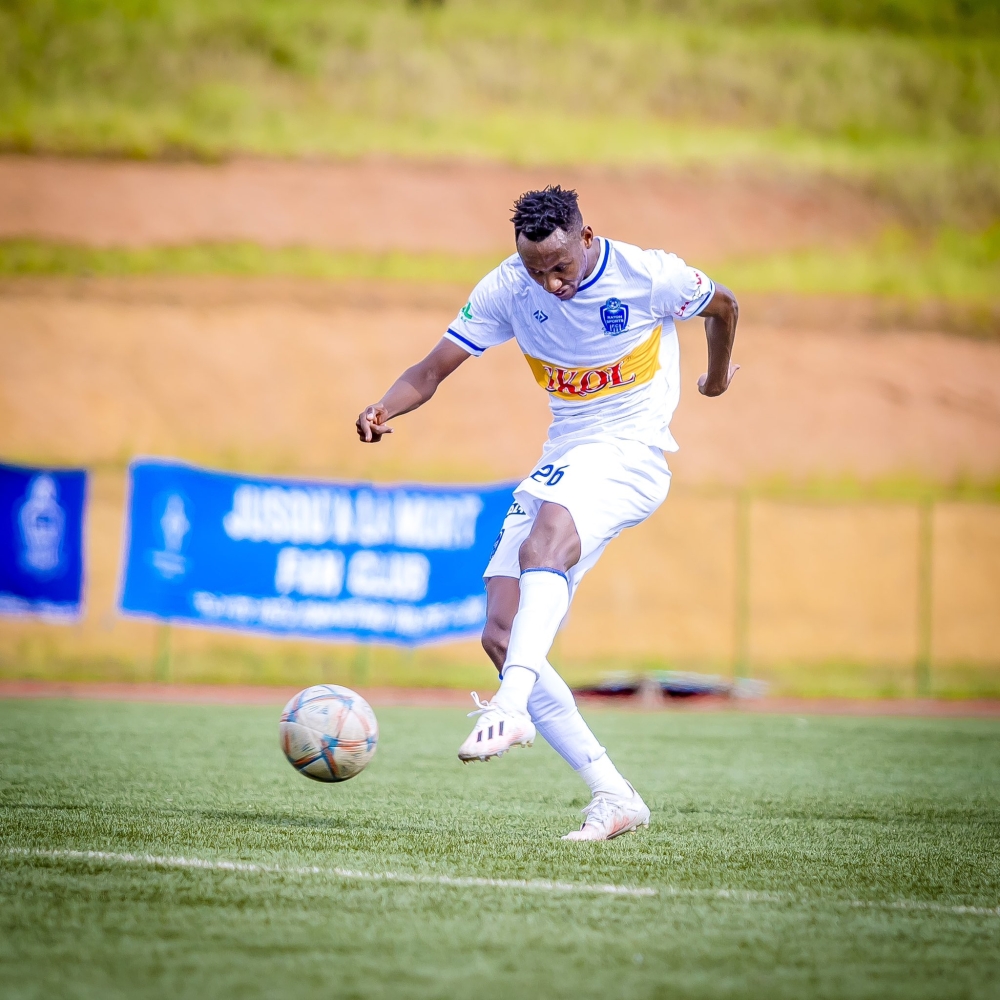 Rayon Sports midfielder Roger Kanamugire is among three new players who were handed debut callups in Rwanda&#039;s national team-courtesy