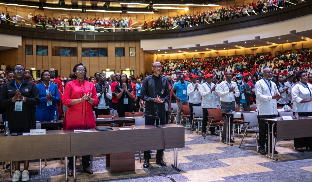 President Kagame and First Lady with other members of the ruling party during the congress of the Rwanda Patriotic Front at the party’s headquarters in Rusororo on March 9. Photo by Village Urugwiro