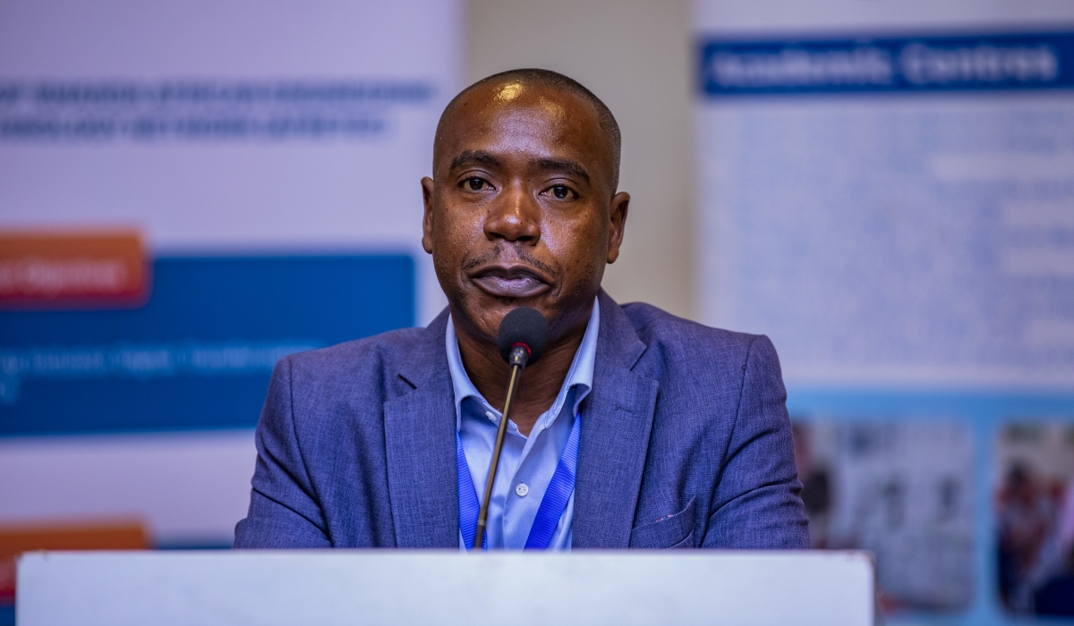 Assoc. Prof. Damien Hanyurwimfura, the project’s research lead, speaks during the meeting in Kigali on March 25. Photos by Emmanuel Dushimimana