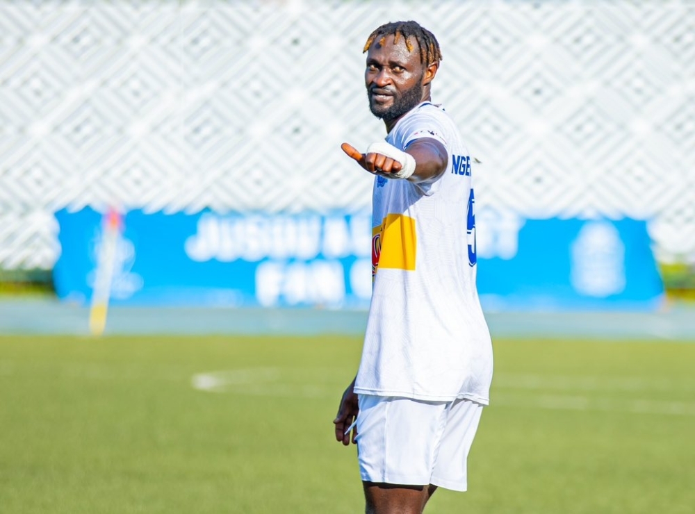 Goal scorer midfielder Eric Ngendahimana helped Rayon Sports to defeat Mukura Victory Sports 1-0 at Huye Stadium in a Primus National League week 25 encounter. Courtesy