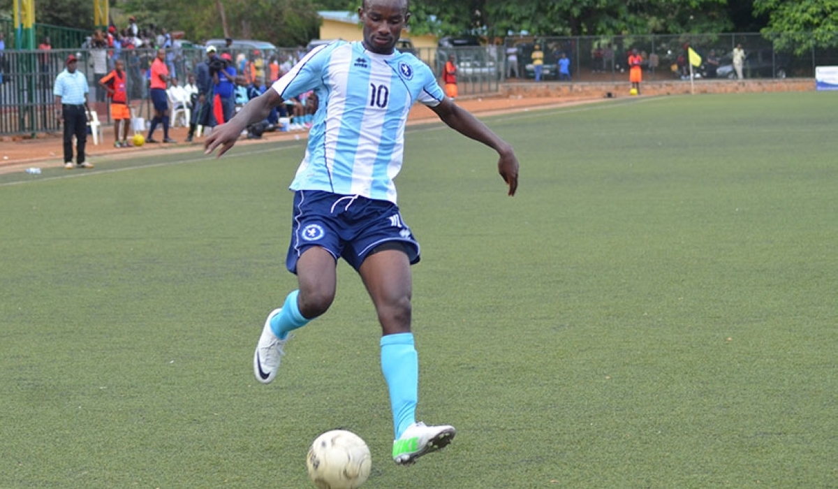 Striker Dany Usengimana has signed for Canadian lower tier side AS Laval.