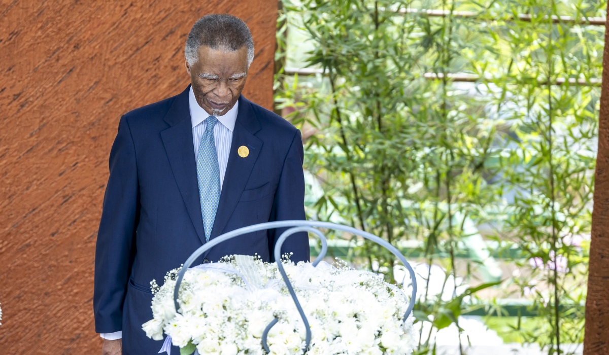 Former South African President Thabo Mbeki lays a wreath at the Kigali Genocide Memorial in honour of victims of the Genocide against the Tutsi on April 7. Photo by Olivier Mugwiza