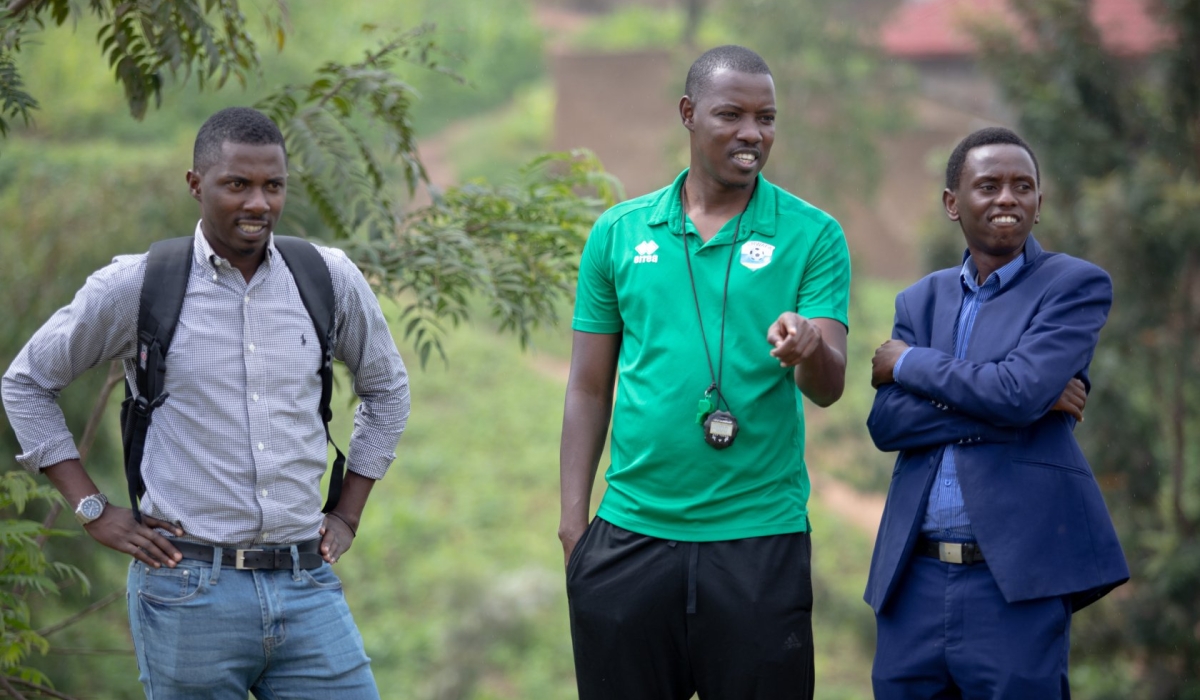 FIFA president Gianni Infantino has backed former Amavubi legend Jimmy Mulisa (c) to push the Rwandan Amputee Football to another level after he was named ambassador of the sport body in Rwanda. Courtesy