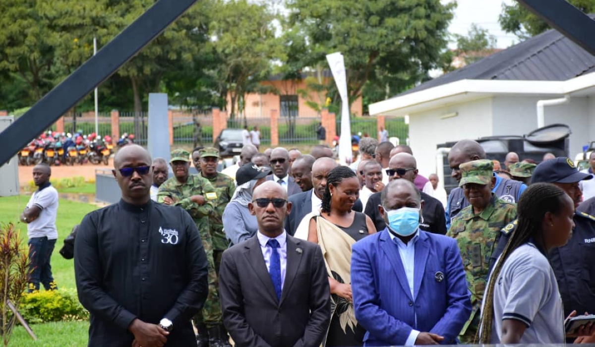 Officials, security organs, PSF members and residents in Nyagatare joined survivors and families of victims of the 1994 genocide against Tutsi to comemorate and honour their memory. 