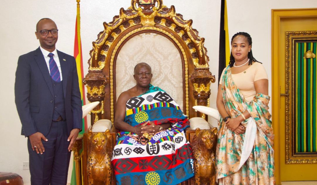 Rosemary Mbabazi, Rwanda’s High Commissioner to Ghana during a courtesy visit at King Otumfuo Osei Tutu II of the Asante Kingdom at the Manhyia Palace in Kumasi  on Friday, April 19