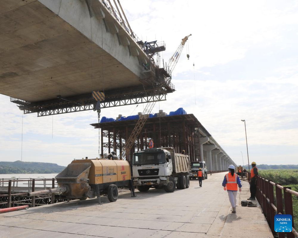 The main bridge has a total length of 520 meters and the project is expected to be completed by the end of 2024. (Xinhua/Hua Hongli)