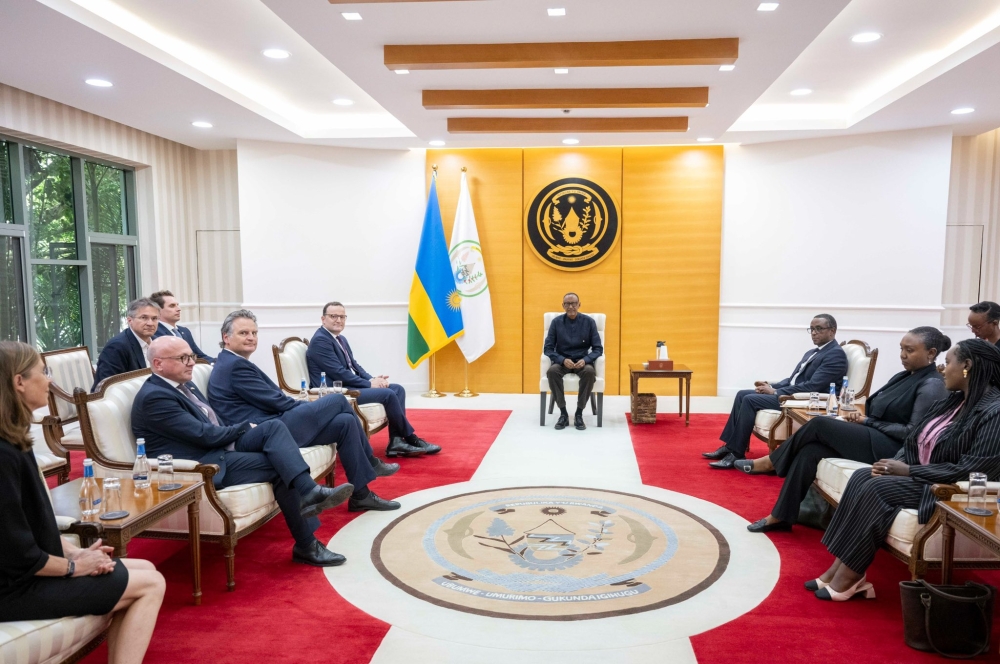 President Paul Kagame on Friday, May 10, held discussions centered on current global challenges including migration issues, with visiting German lawmakers including Jens Spahn, Günter Krings, and Alexander Richard Throm, at Urugwiro Village.