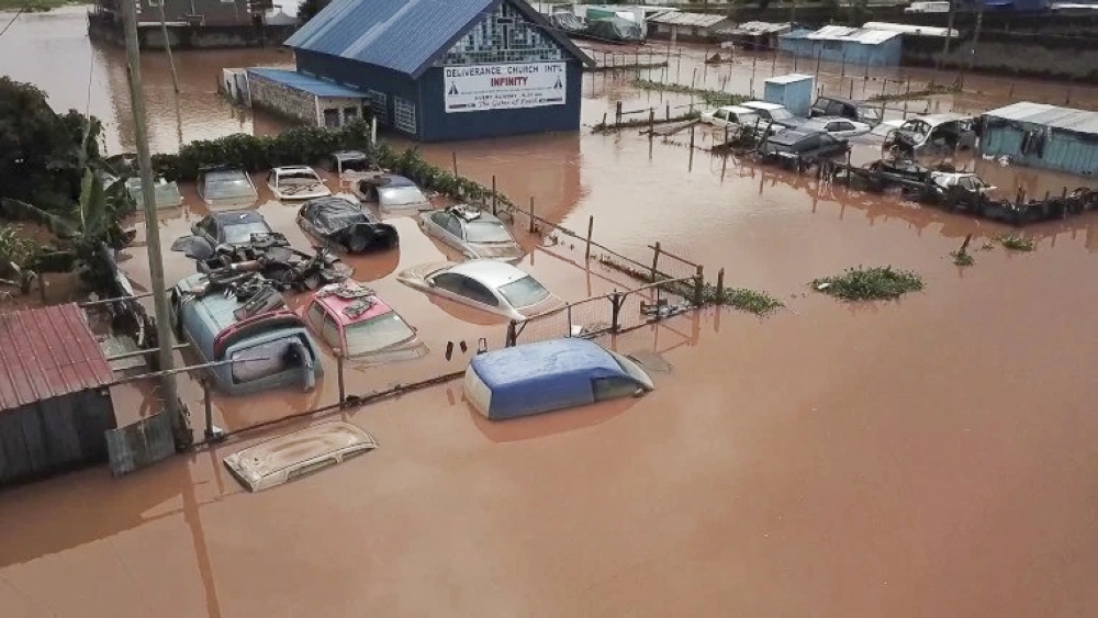 At least 267 people have been killed by flooding and landslides caused by heavy rains in Kenya since mid-March. Internet