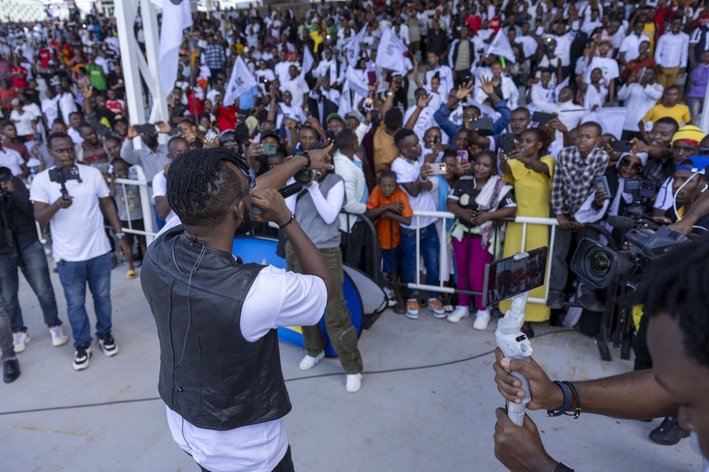 Riderman and Chris Eazy&#039;s electrifying performance wowed fans at APR FC&#039;s 22nd Rwanda Premier League title celebration.