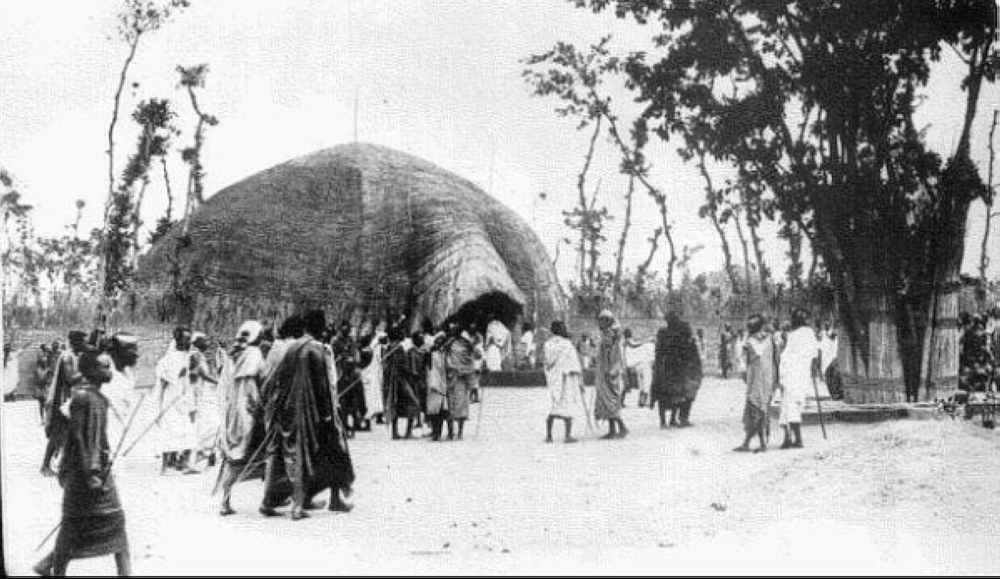 Yuhi III Mazimpaka was renowned not only for his regal lineage but also for his striking appearance and poetic prowess, evidenced by the collection of his compositions.