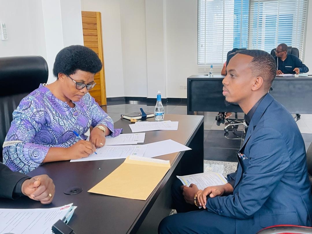 Samson Mucyo, widely known as Sam Zuby,  a renowned actor and comedian  submits his candidature for the July parliamentary elections, on May 23. Courtesy