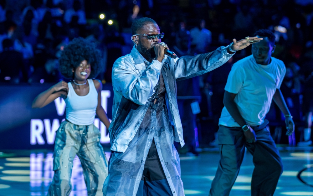 Nigerian Afro-pop musician Adekunle Gold put up an electric performance at the halftime show of Friday night’s Basketball Africa League (BAL). Dan Gatsinzi