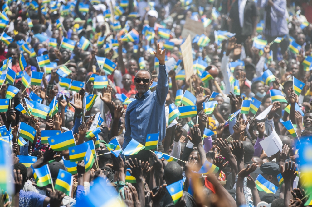 President Paul Kagame greets residents during the citizen outreach in Ruhango District on August 25, 2022. Photo by Village Urugwiro