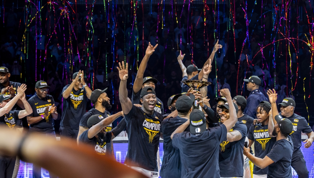 Angolan giants Petro de Luanda celebrate the victory as they won BAL 2024 edition in Kigali on June 1. Olivier Mugwiza