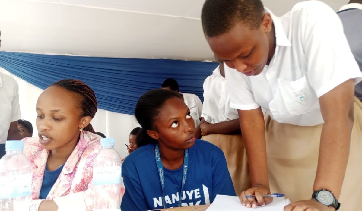 Over 1,600 senior six students from various schools in Rwamagana and Kayonza districts gathered at the Rwamagana Leaders School for a university fair. During the BK Foundation university fair 2024 , students learned about financial literacy and some opened personal BK accounts. Courtesy