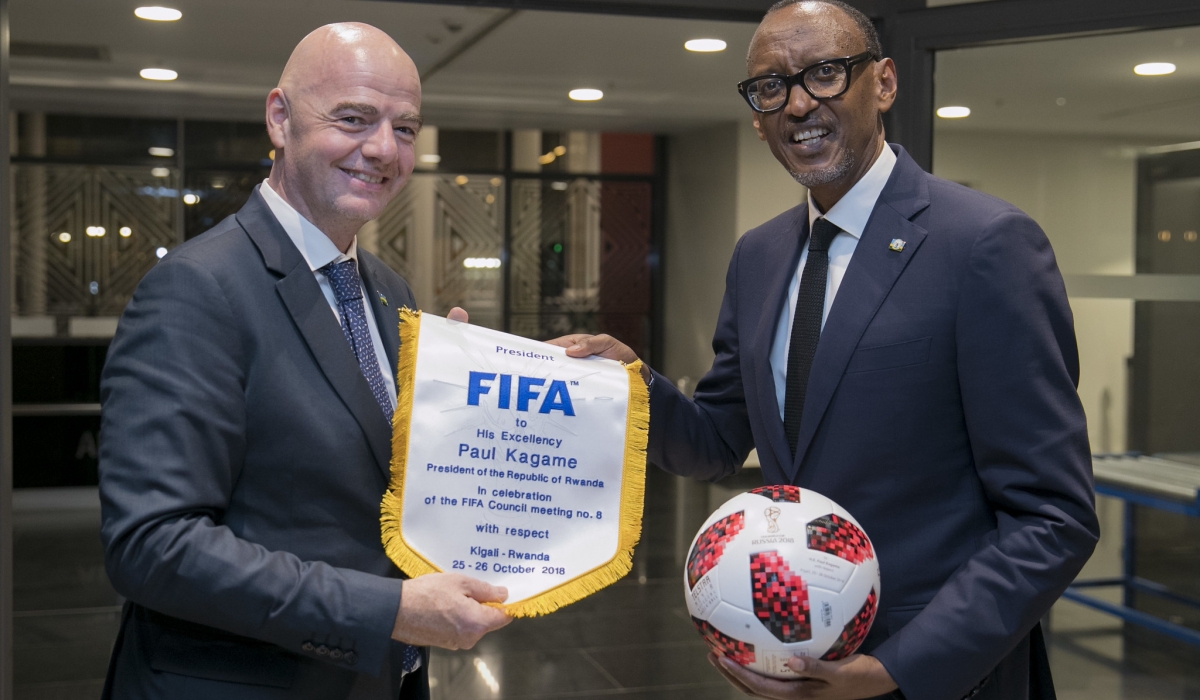 FIFA president Gianni Infantino has congratulated President Paul Kagame for his consistent support of football development in Rwanda. Photo by Village Urugwiro