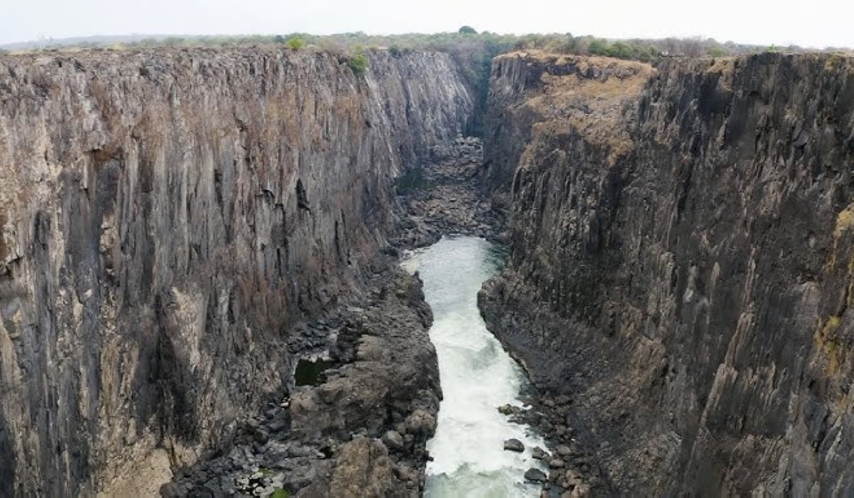 This drought has not only affected crop yields but has made hydroelectric power generation on the Zambezi River—the two countries’ main source of electricity—nearly impossible. 