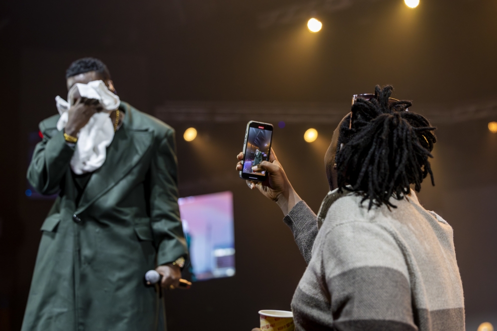 The Ben was deeply emotional during his unforgettable concert at the BK Arena on January 1, 2025.