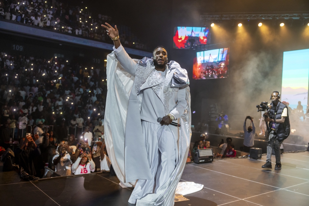 Dubbed ‘The New Year Groove’, the event also served as the official launch of his highly anticipated album, ‘Plenty Love’. 