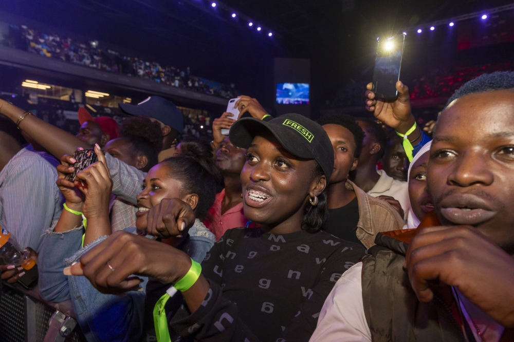 Some fans cheer on The Ben during his solo performance.