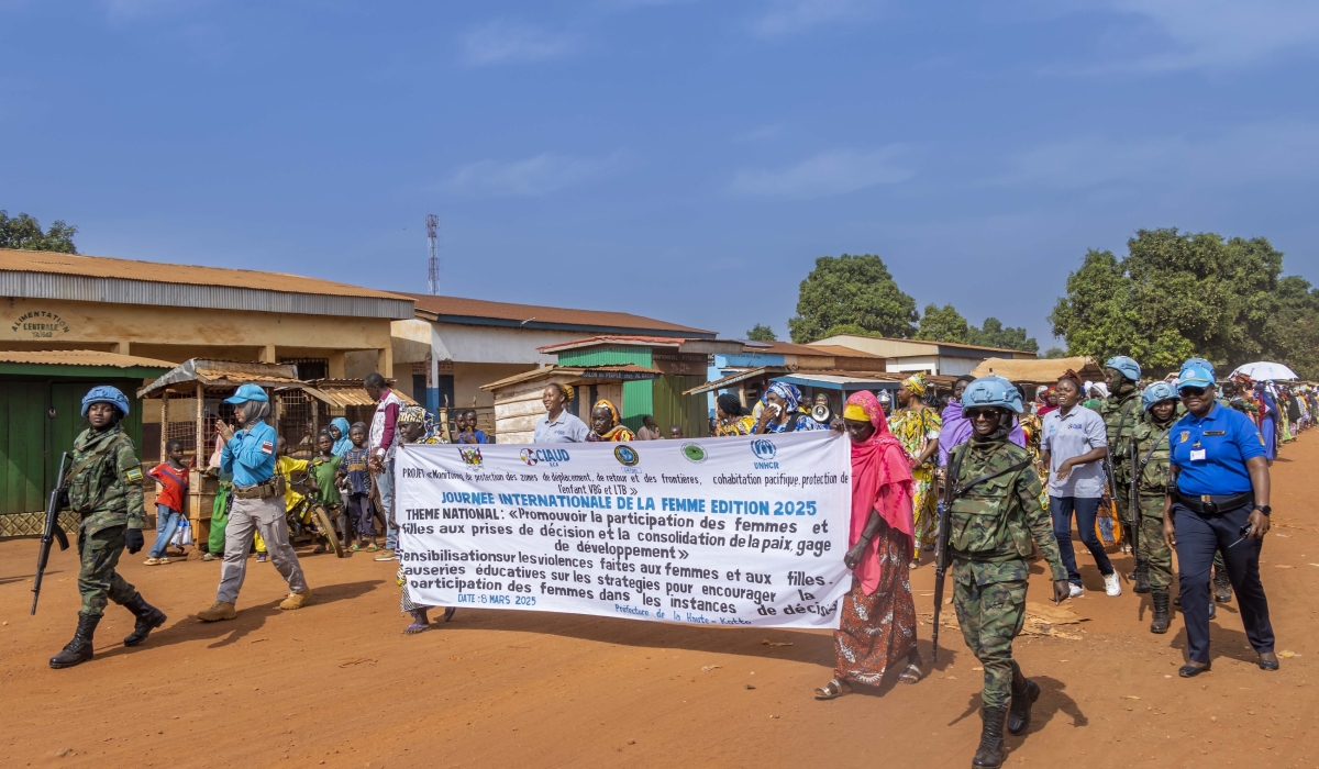 Rwandan female peacekeepers in Central African Republic celebrated women’s day with local women