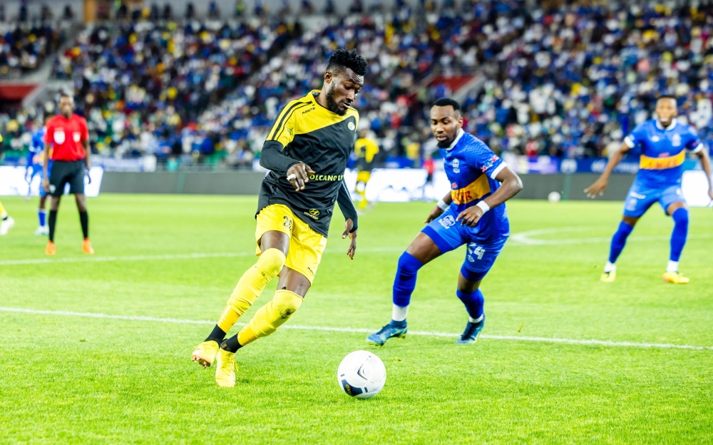 Mukura VS shock Rayon Sports during 1-0 league game at Amahoro Stadium on Saturday, March 29. Photo by Olivier Mugwiza