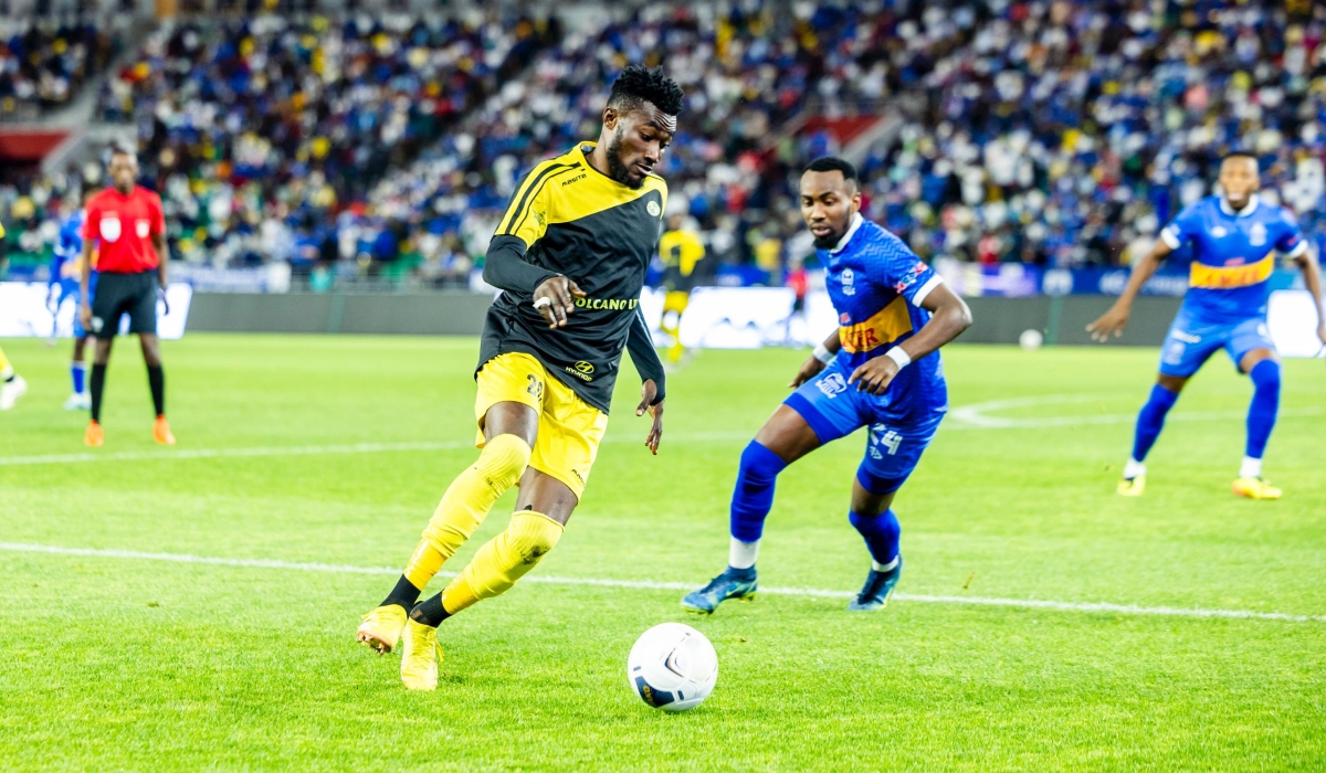 Mukura VS shock Rayon Sports during 1-0 league game at Amahoro Stadium on Saturday, March 29. Photo by Olivier Mugwiza
