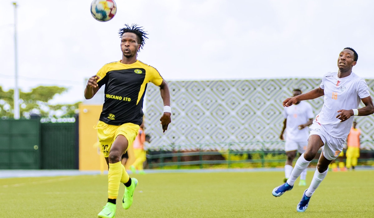 Destin Malanda (number 23) firmly controls the ball in Mukura Victory Sports 0-0 draw with Rutsiro FC-courtesy