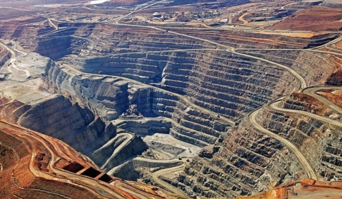 Zambia projects 1-mln-ton copper production in 2025.
