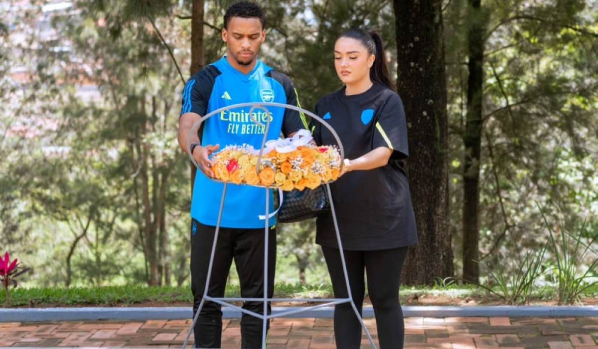 Arsenal defender Jurren Timber pays tribute to Genocide victims laid to rest at Kigali Genocide Memorial-File