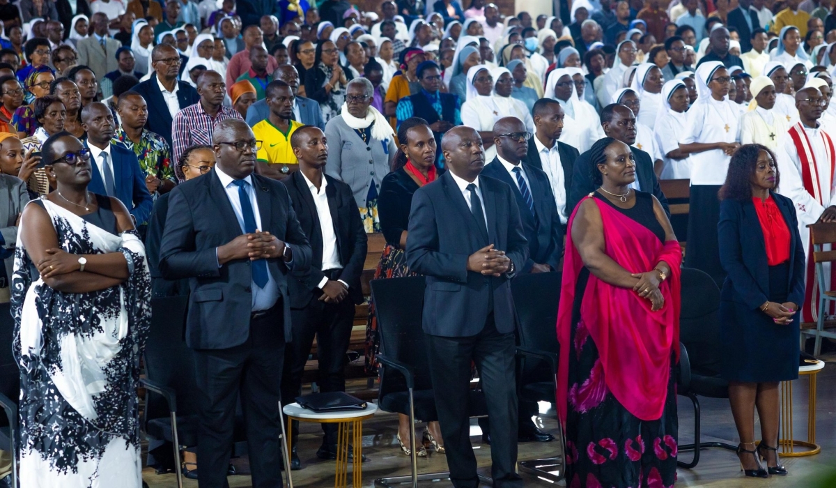 Prime Minister and other government officials joined hundreds of Christians for a requiem mass to honour Pope Francis at Regina Pacis Catholic Church in Remera on Friday evening, April 25. Courtesy