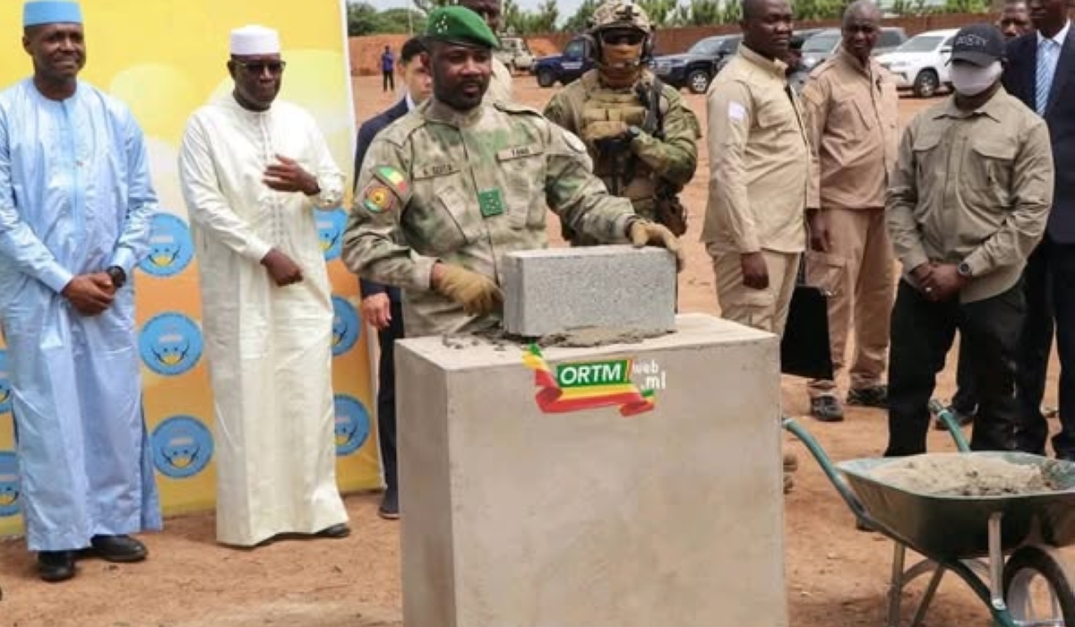 Malian president lays foundation stone for gold refinery in Bamako.