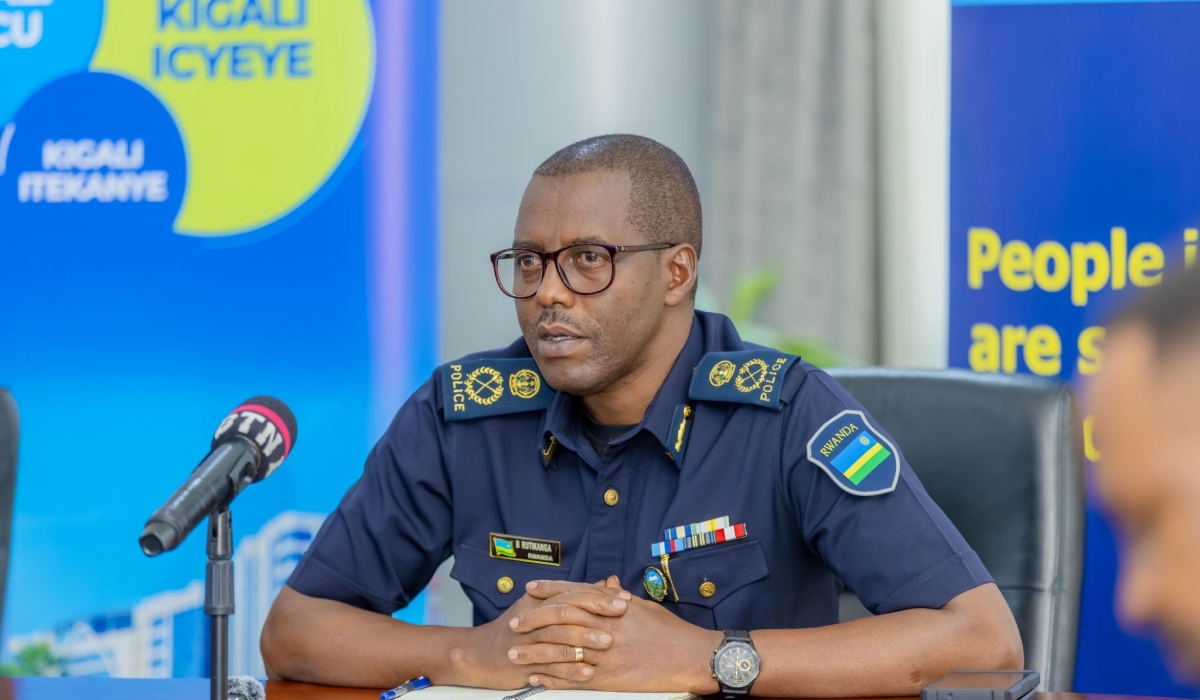 Rwanda National Police  spokesperson,ACP Boniface Rutikanga addresses journalists. COURTESY