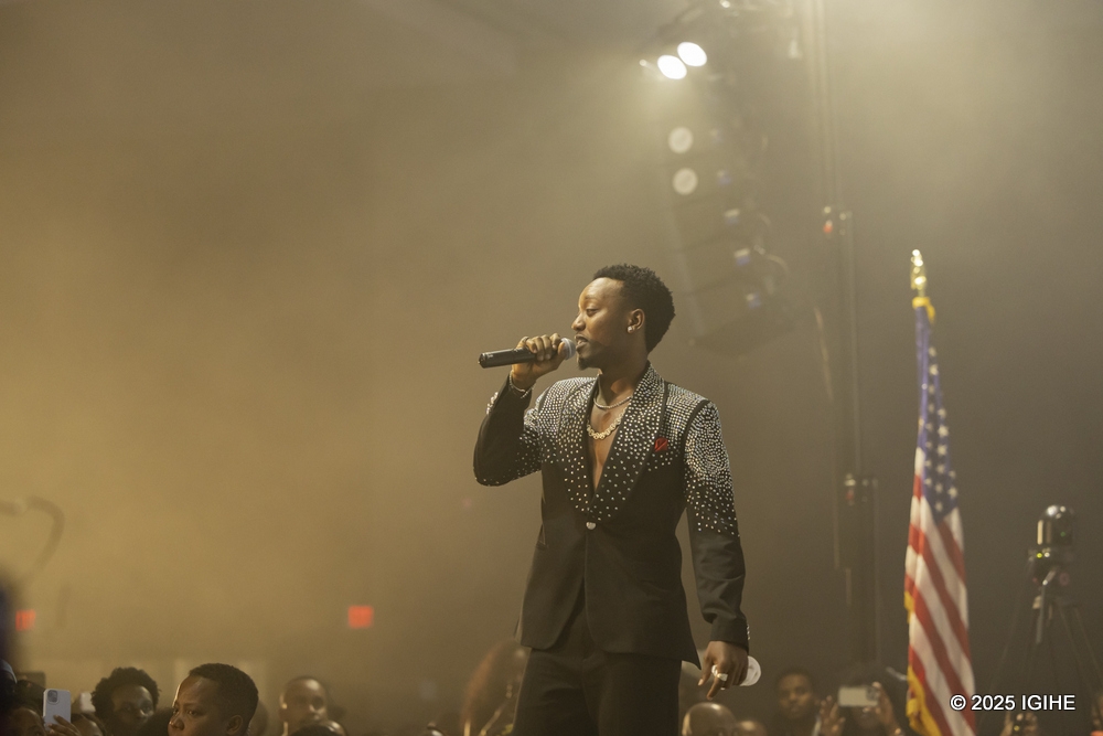 Element Eleeeh on stage