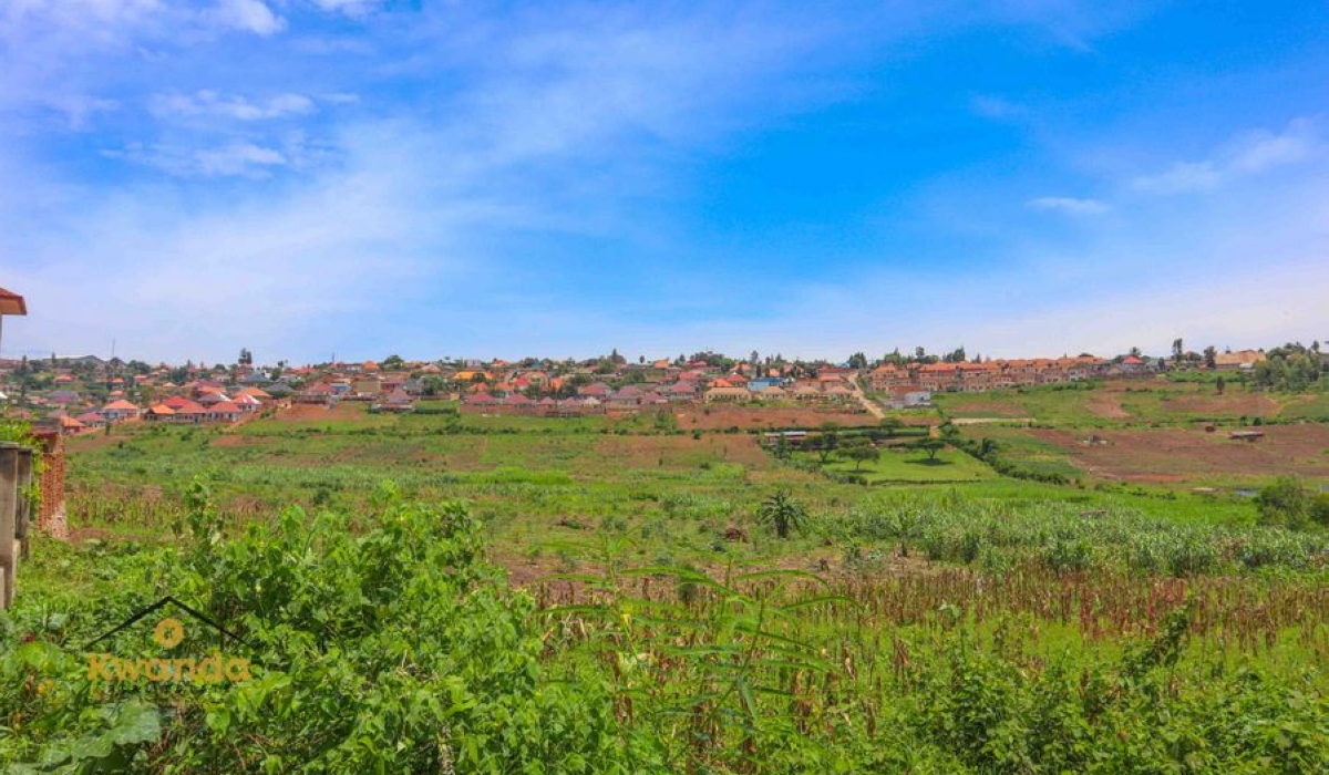Lawmakers have raised concerns over delayed physical planning for 8,361 hectares of residential land in the City of Kigali.