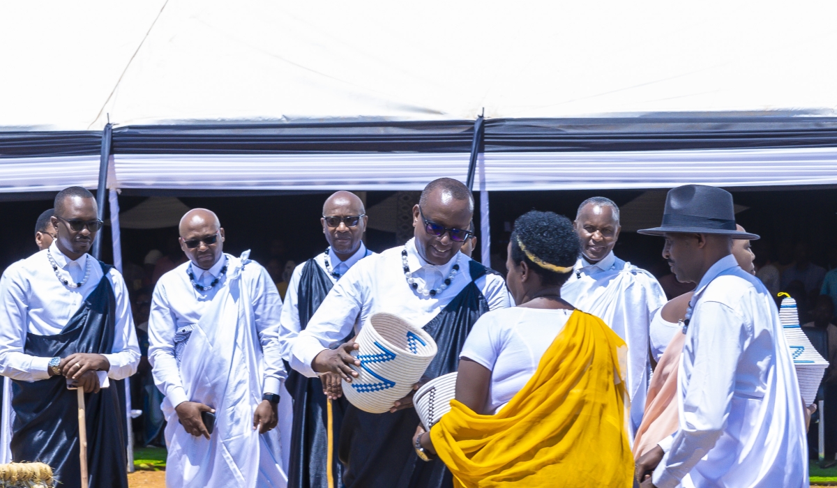 The Minister of National Unity and Civic Engagement, Jean-Damascène Bizimana, together with other officials, joins Kayonza residents during a past Umuganura celebration in Kayonza District. File photo