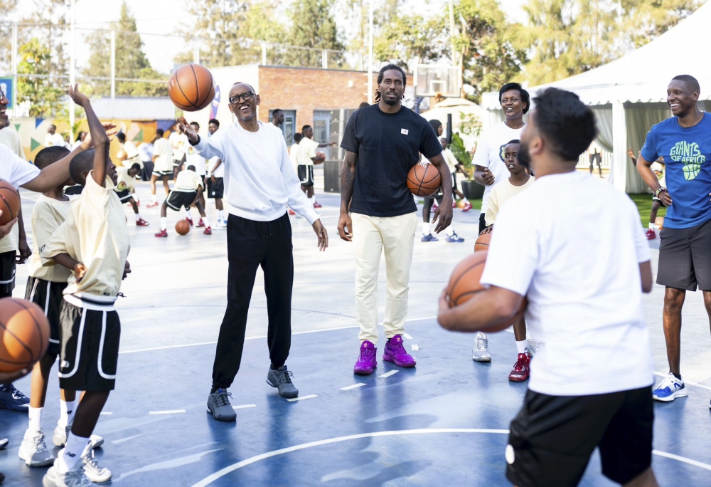 President Kagame joins Giants of Africa Co-founder Masai Ujiri, and two-time NBA Champion Kawhi Leonard  at Rafiki Club on Sunday, August 3. Photos by Village Urugwiro