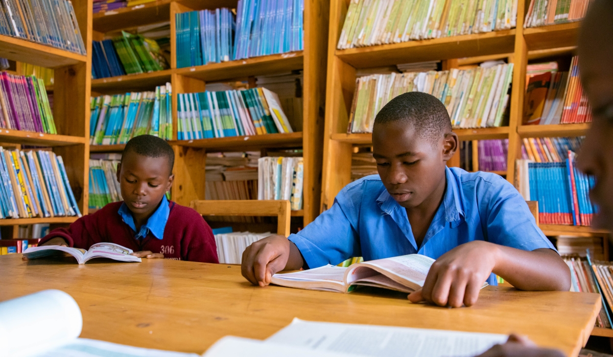 Members of Parliament have asked the Rwanda Basic Education Board (REB) to distribute over 13,247 textbooks within three months. Photo by Dan Gatsinzi