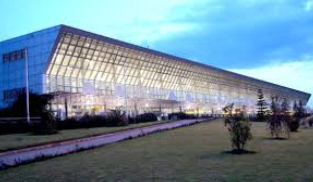 AfDB to inject $500m in Ethiopia&#039;s new airport.