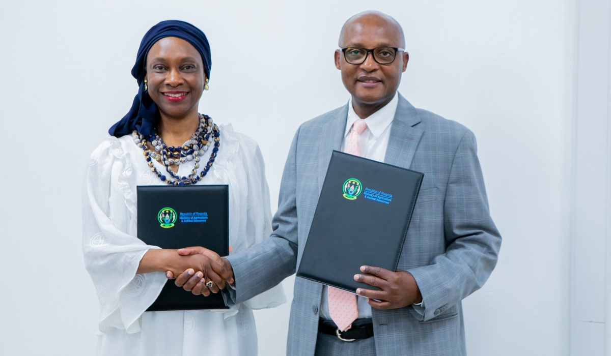The Minister of Agriculture and Animal Resources, Mark Cyubahiro Bagabe, and the African Development Bank group (AfDB Group) Rwanda Country Manager Aissa Touré Sarr during the signing event on August 12. Courtesy