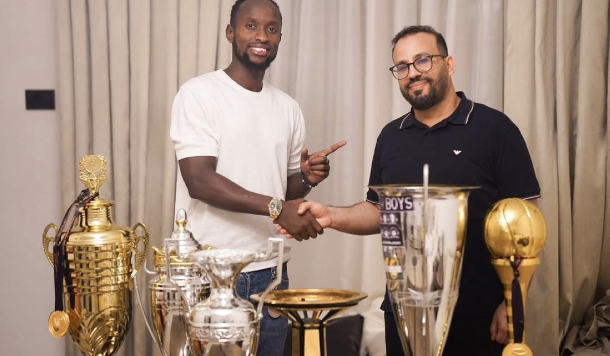 Defender Thierry Manzi has extended his stay at Al Ahli Tripoli for one more season-courtesy