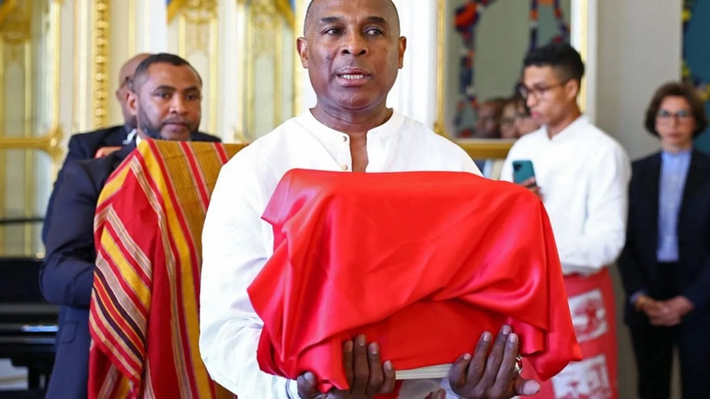 France returns skull of king of Madagascar almost 130 years later