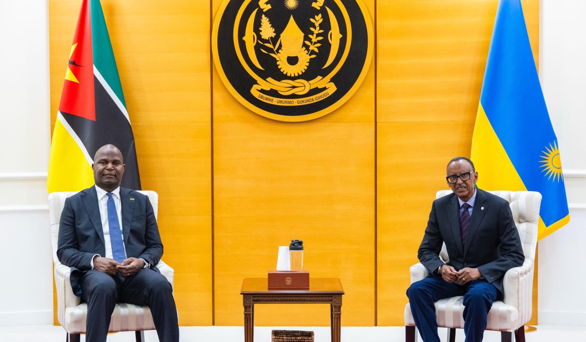 President Paul Kagame and his  Mozambican counterpart Daniel Chapo during a tête-à-tête meeting , on Wednesday, August 27. Photo by Village Urugwiro