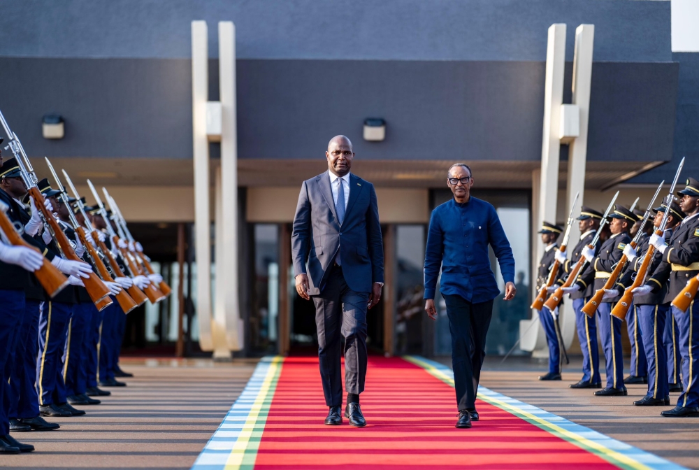 President Kagame bids farewell to President Daniel Francisco Chapo at the conclusion of his two-day working visit to Rwanda, at Kigali International Airport on August 28. VILLAGE URUGWIRO
