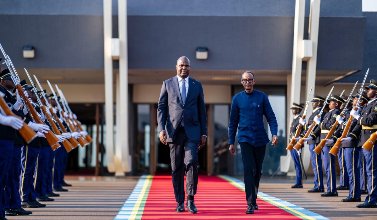 President Kagame bids farewell to President Daniel Francisco Chapo at the conclusion of his two-day working visit to Rwanda, at Kigali International Airport on August 28. VILLAGE URUGWIRO
