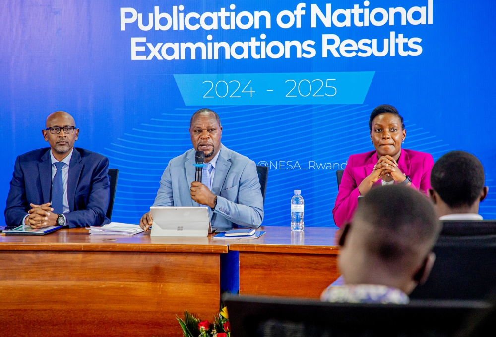 L-R: Education minister Joseph Nsengimana, NESA Director General Bernard Bahati and State Minister Claudette Irere during the release of the National
Examination results on September 1. Photo: Kellya Kez