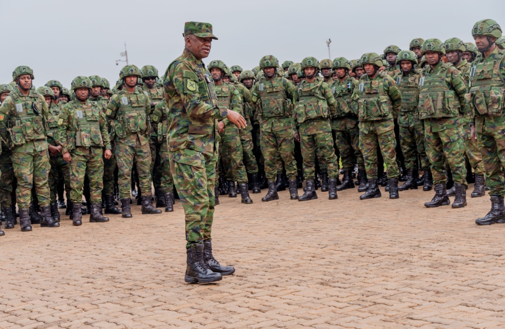 Maj Gen Vincent Nyakarundi, the Rwanda Defence Force Army Chief of Staff briefing Rwanda Security Forces before boarding a plane to Cabo Delgado on Monday, September 15. Courtesy