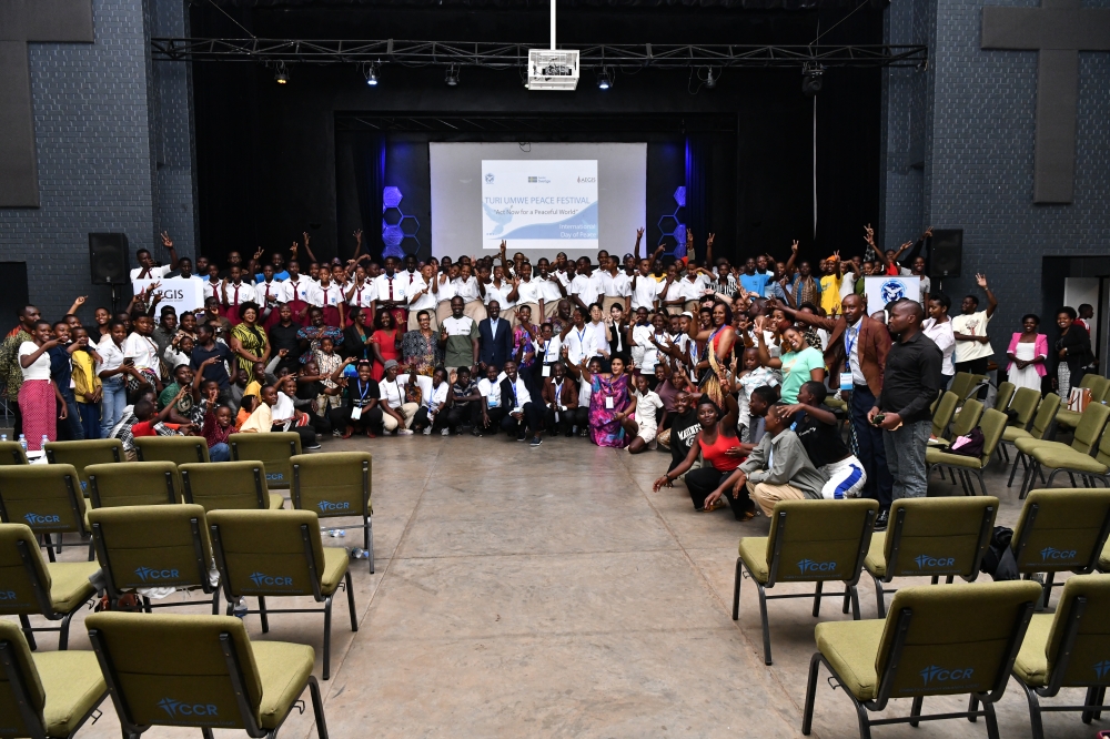 Peace builders drown from Kigali, Kicukiro, Gasabo and parts of Rwamagana, Bugesera, Rulindo poses for a group photo 