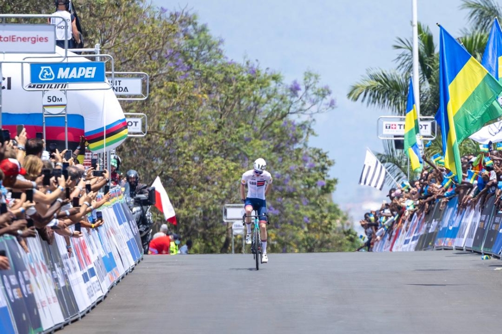 England’s Harry Hudson claimed gold in the men’s under-18 race at the UCI World Cycling Championships, completing the 119.3km course in 2 hours, 55 minutes and 19 seconds. Olivier Mugwiza